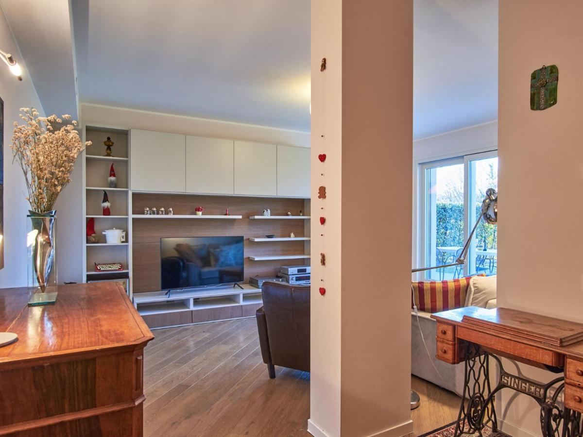 Apartment Promessi Sposi By Interhome เลคโค ภายนอก รูปภาพ