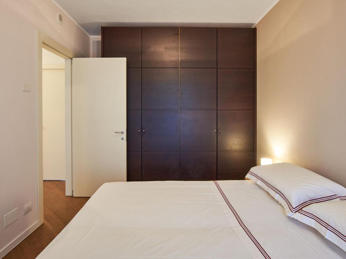Apartment Promessi Sposi By Interhome เลคโค ภายนอก รูปภาพ